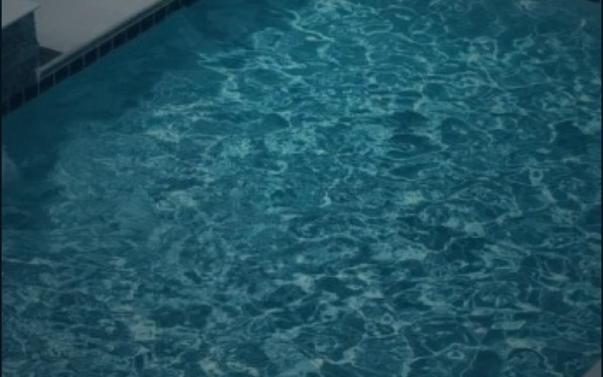 Screenshot of the Brothers Pool Construction website